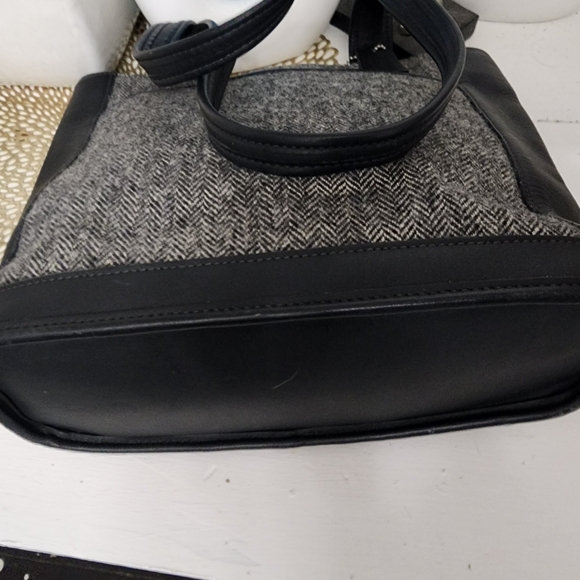 Vintage Coach Tote 6127 - Picture 7 of 15